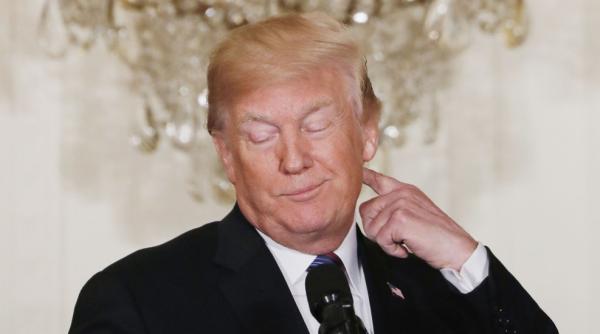 Donald Trump începe construirea zidului de la granița cu Mexic