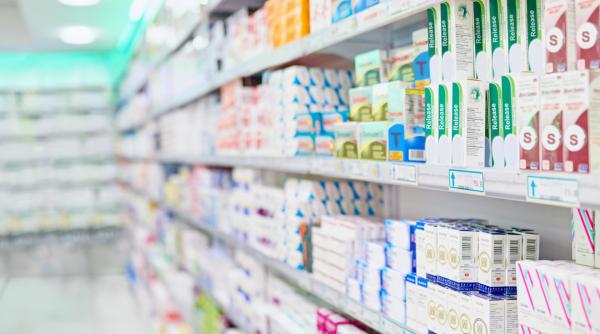 Zece noi medicamente, avizate de Agenţia Naţională a Medicamentului