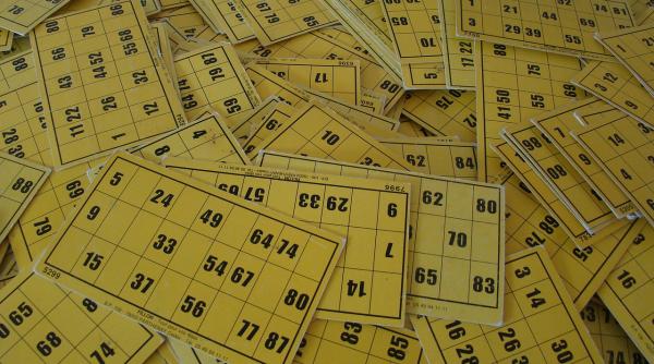 Premii consistente la extragerile Loteriei Române