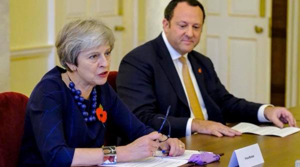 Brexit: Premierul Theresa May pornește într-un turneu de convingere