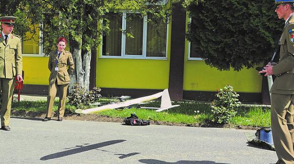 Invenție extraordinară a unui român. Avion ce poate fi folosit în orice zonă de risc