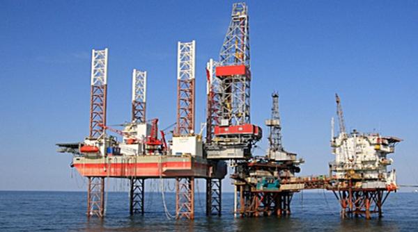 Platformă petrolieră trimisă la fier vechi. Cui aparține decizia