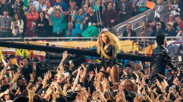 Beyonce, mai bogată cu 60 de milioane de dolari. Cum a reușit