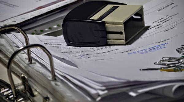 Codul muncii, modificat IAR. Pericol pentru unii angajați