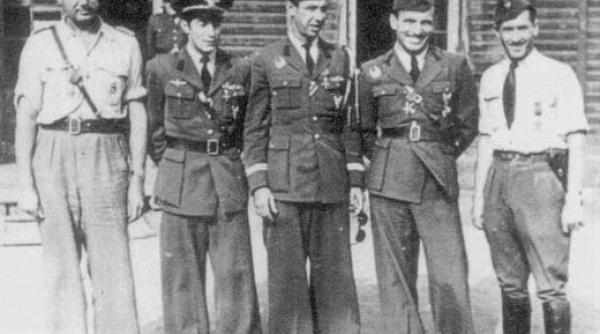 Piloții români, mai tari decât americanii. O dovedește statistica. FOTO