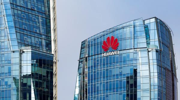 S-a pierdut prototipul unui telefon. Găsitorul va fi generos răsplătit