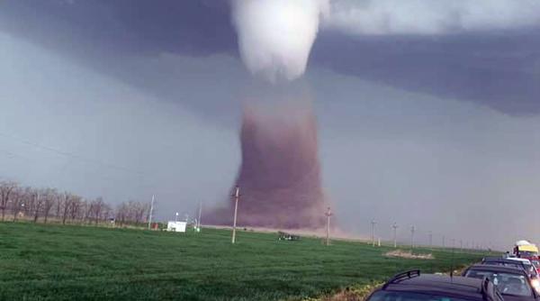 În ce an a fost consemnată oficial prima tornadă din România
