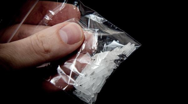 Droguri de milioane de dolari, primite din greșeală prin poștă