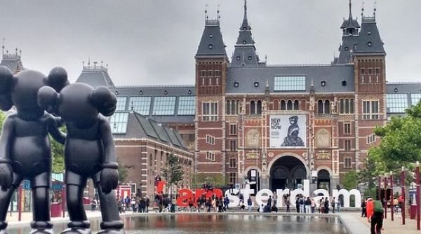 Taxă în plus pentru turiști.  Banii vor fi cheltuiți pe lucrări de întreținere