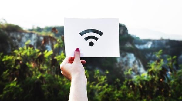 Vouchere pentru WiFi de la UE. Cine sunt beneficiarii
