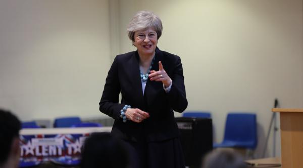 Brexit: Theresa May cere votul parlamentului pentru un nou referendum