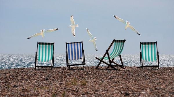 Zile libere la români. Surprizele, plăcute și neplăcute, ale lunii iunie