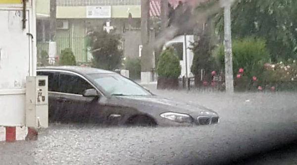 Apa Nova: O ploaie ca cea din Pantelimon are loc o dată la 100 de ani