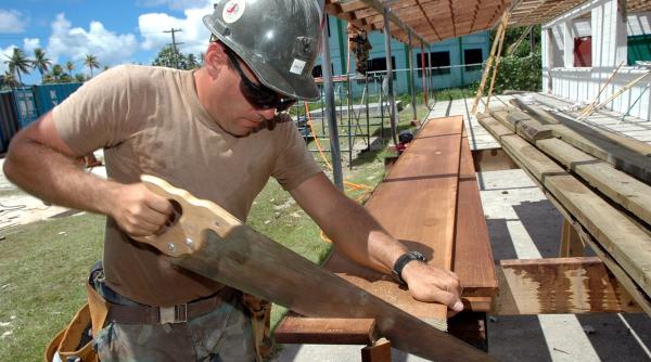 Ce se întâmplă cu salariile din construcții în anul 2020