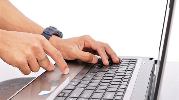 Europarlamentare: Noi ameninţări online pentru alegerile din UE