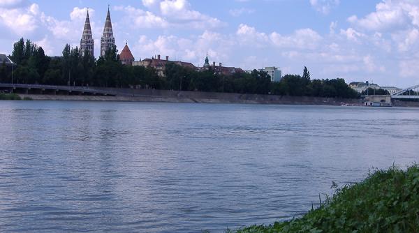 5 state riverane, implicate într-un proiect ecologic pe Tisa, de 2,2 milioane de euro