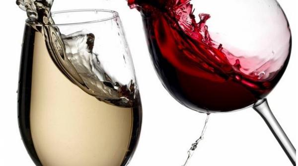 Câte pahare de vin te scapă de depresie? Află acum