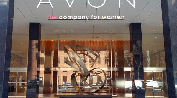 Anunț de la Avon. Ce intenționează în perioada următoare