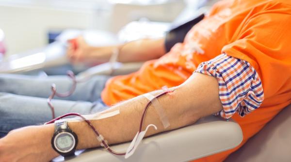 Donatorii de sânge. Beneficii acordate românilor care ajută alți români