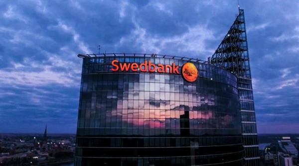 Cu cine vor suedezii să stingă scandalul în care Swedbank este implicată