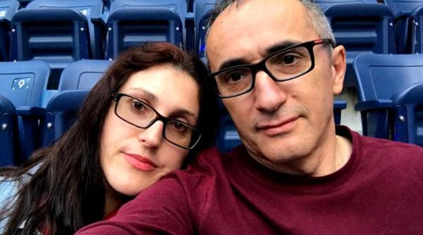 Scandalul din Baia de Aramă. Părinții adoptivi se tem să nu fie linșați