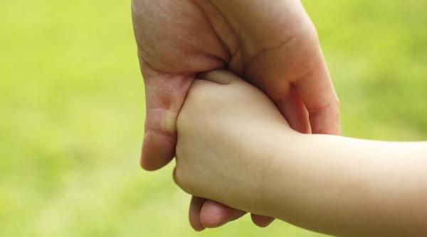 Mai mulți bani pentru aceste persoane. Care este condiția