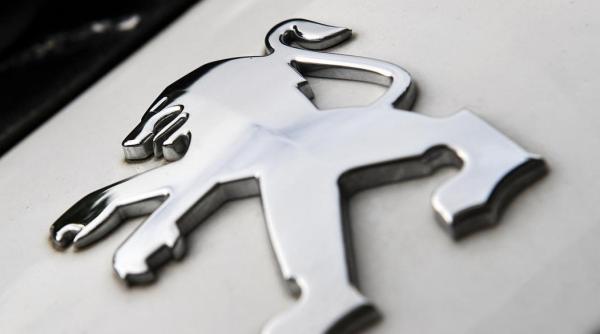 Peugeot are probleme cu noua generație de Astra în Marea Britanie