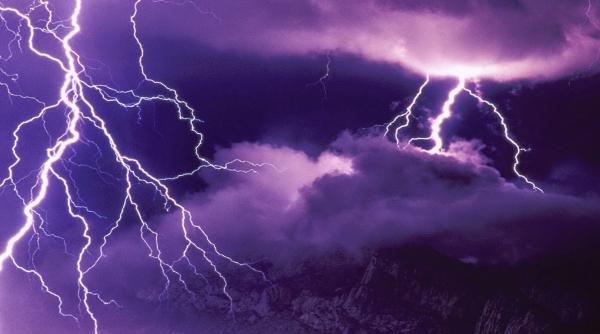 Avertizare. Vara 2019 va fi groaznică, plină de fenomene meteo extreme