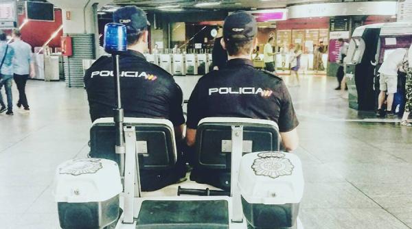 Cel mai neîndemânatic traficant de droguri