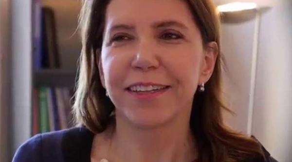 Șeful Statului Major al Armatei decorat de ambasadoarea Franței