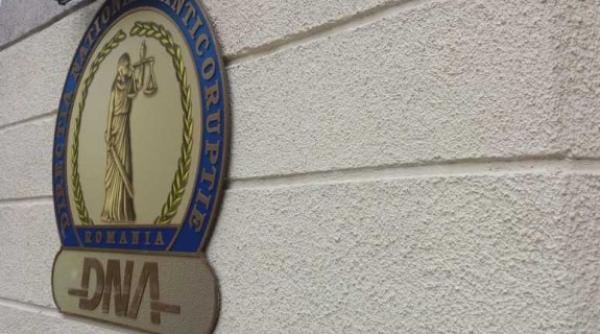 Cardul de sănătate. Ministrul Sorina Pintea trimite DNA la CNAS