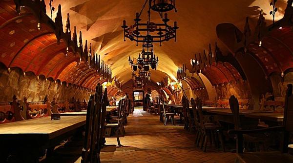 Povestea celui mai vechi restaurant din Europa. Are 700 de ani  FOTO