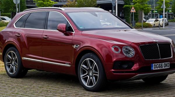 Becali și-a luat SUV de 200.000 de euro. Este unic