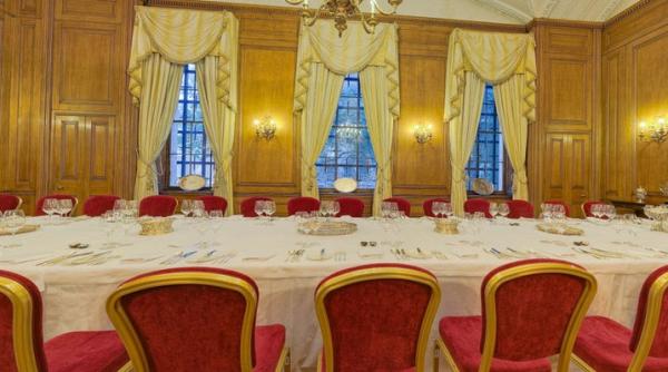 Boris Johnson s-a mutat în Downing Street, dar la alt număr FOTO