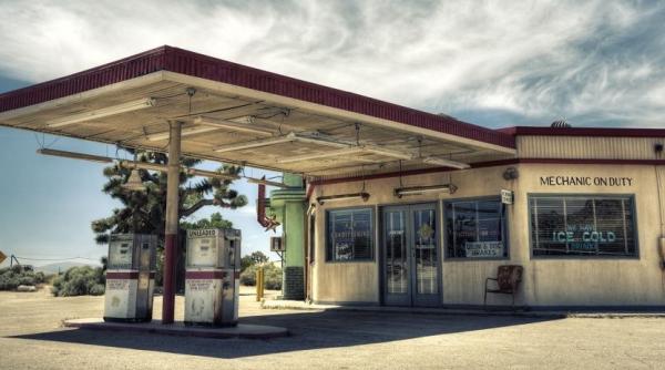 Benzinăria la care nu va ajunge aproape nimeni. Unde va fi construită