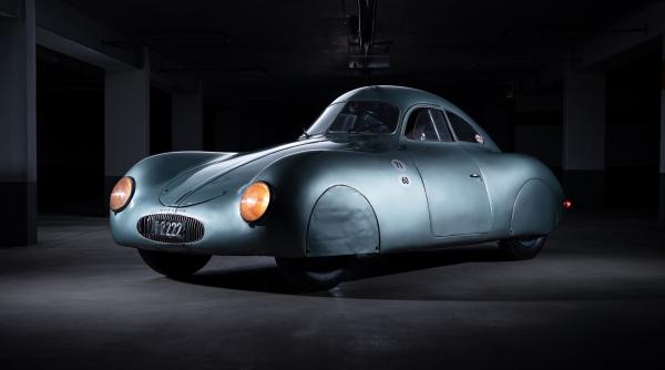 Un Porsche al naziștilor scos la vânzare, stârnește o mare controversă