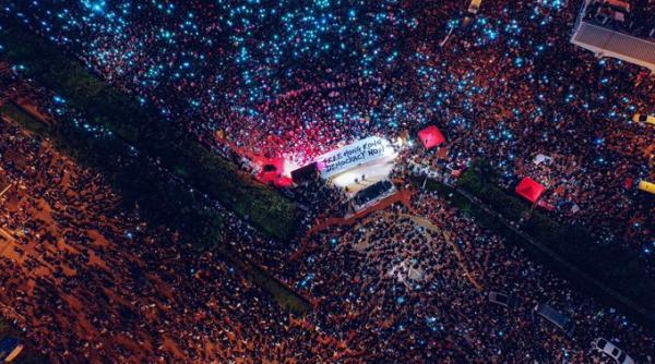 Tinder, folosit pentru organizarea protestelor din Hong Kong