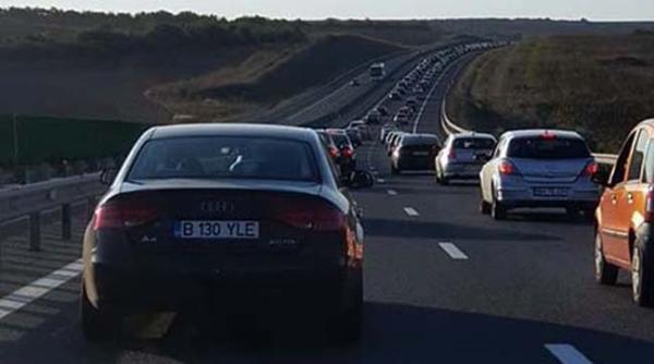 Trafic aglomerat pe Autostrada Soarelui, spre mare