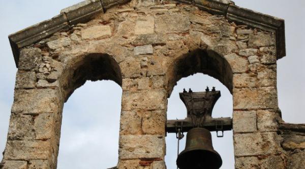 Se fură clopotele bisericilor din Franța. Ce spun autoritățile