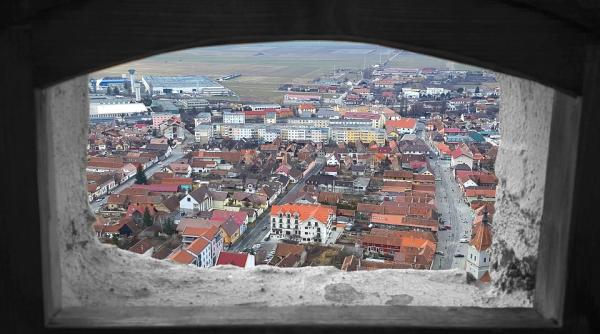 Cine sunt cei care plătesc din această vară impozitul pe clădiri, majorat cu 500%