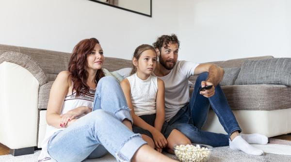 57% dintre europeni și-au schimbat opiniile după ce au văzut anumite emisiuni TV