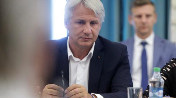 10 propuneri legislative inițiate de Finanțe, discutate în Senat