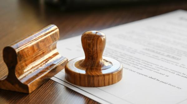 Deputații au decis: Firmele scapă de o obligație