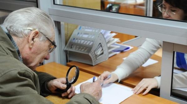 Câți pensionari sunt în România. Numărul lor  a scăzut