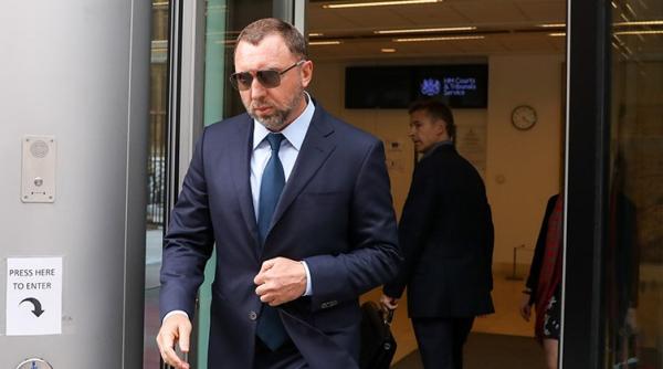 Un oligarh rus dă în judecată trei publicații britanice. E supărat rău