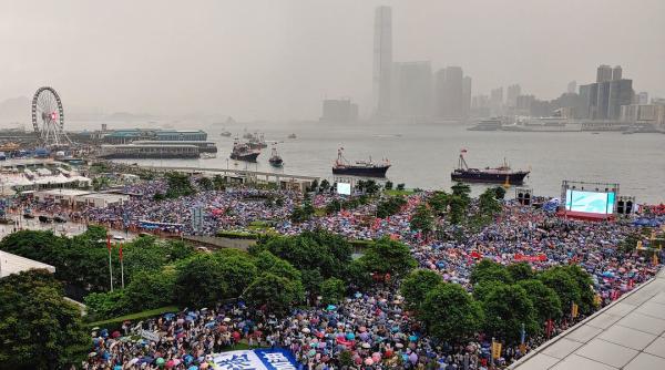 Revoluția umbrelelor. Arma esențială în protestele din Hong Kong