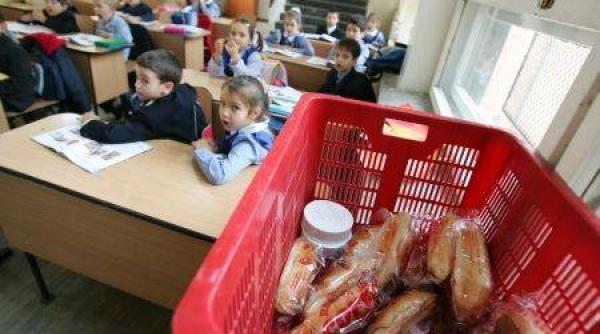 Laptele și cornul cu mucegai. O firmă din Râmnicu Vâlcea, verificată