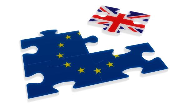 Brexit mi-a distrus afacerea. Micii afaceriști britanici dau bir cu fugiții