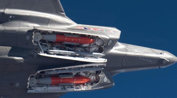 NATO și SUA au testat o armă teribilă, modernizată pe mulți bani