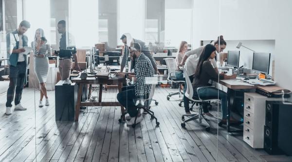 Bani pentru zilele lucrate în weekend. O nouă decizie a fost luată